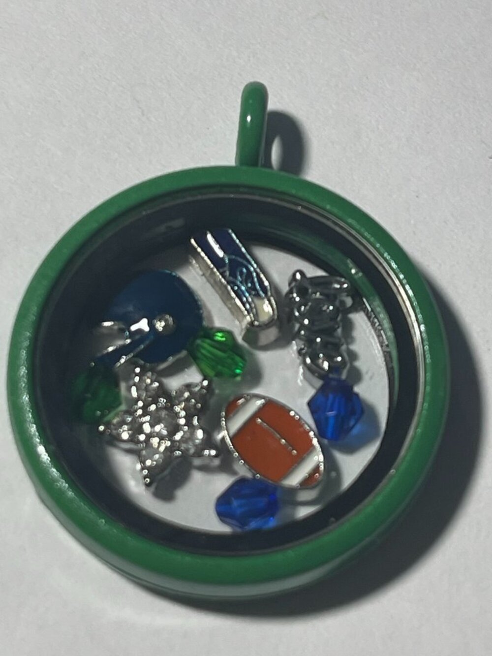 Seattle Seahawks NFL Memory Charm Locket w/ 22 IN chain NEW